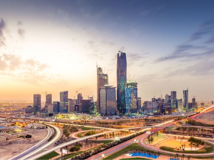 فرصة عمل بالرياض: مهندس مكتب فني خبرة في التكييف والدكت | شركة نافكو 